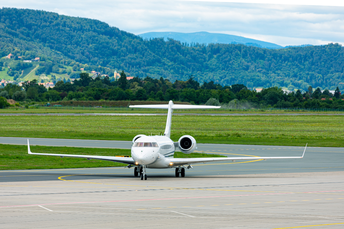 Tips to Save on Long-Haul Flights from Major German Cities